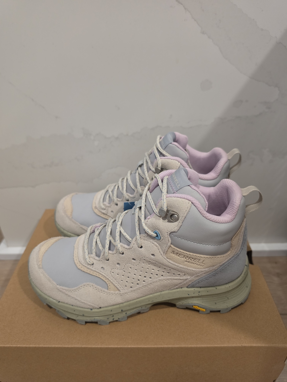 Merrell Women Speed Solo Waterproof Lace-Up Hiking Boots in Light Pink and Gray